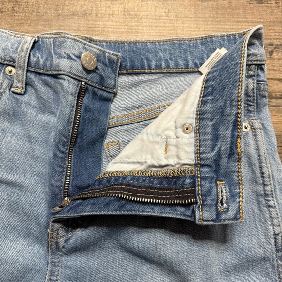 J. Crew High Rise Classic Vintage Light Blue Denim Jeans - Picture 4 of 12